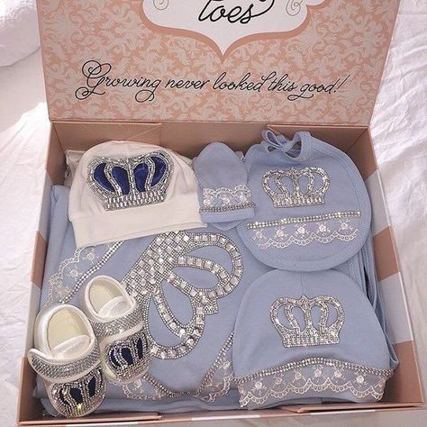 Back in stock!! Crown Jewels Set in Royal Blue and Blue Prince 10 piece newborn set  Available on our website 👉🏼 ittybittytoes.comittybittytoes Gucci Baby Clothes, Luxury Baby Gifts, Gucci Baby, Baby Bling, Designer Baby Clothes, Baby Swag, Newborn Sets, Best Baby Shower Gifts, Baby Trend