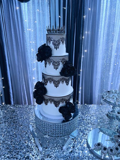 Black swan quinceañera cake white and black wedding cake Quince Dresses Black And White, Black Xv Theme, Quince Venue Ideas Red And Black, Black Theme Sweet 16, Black And White Sweet 16 Cake, Unique Quince Themes, Quinceanera Dresses Black And White, Black Quiencera Theme, Quince Black Theme