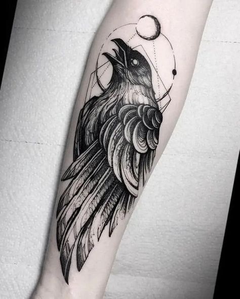 Crow Tattoo For Men, Black Crow Tattoos, Natur Tattoo Arm, Cover Up Tattoos For Men, Rabe Tattoo, Geometric Animal Tattoo, Crow Tattoo Design, Tier Tattoo, Kunst Tattoos
