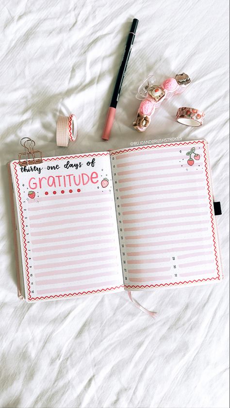 My may gratitude log in my bullet journal (bujo) layout idea for May Bujo Lists Layout Ideas, Journal List Ideas Layout, Bujo Book Log, Bujo Ideas 2024, Gratitude Journal Page, Pink Bujo Theme, Valentines Day Journal Ideas, Pretty Journal Pages Layout, Strawberry Journal Theme