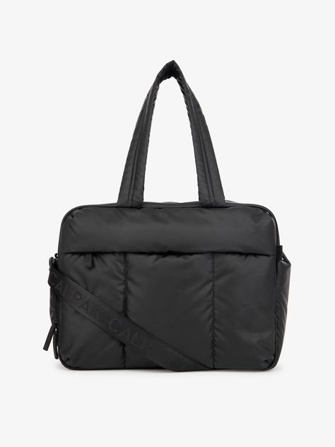 matte black CALPAK Luka duffel bag and weekender; DSM1901-MATTE-BLACK Workout Essentials, Large Weekender Bag, Weekend Travel Bag, Hanging Toiletry Bag, Travel Things, How To Store Shoes, Bag For Travel, Crossbody Bags For Travel, Laptop Tote