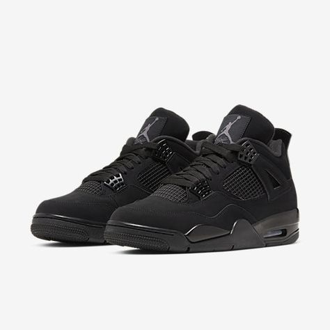 Air Jordan 4 Retro « Black Cat » Black Cat 4s, Black Cat Breeds, Jordan 4 Black Cat, Jordan 4 Black, Red Thunder, Air Jordan Iv, Basketball Shoes For Men, Jordan 4s, Dr Shoes