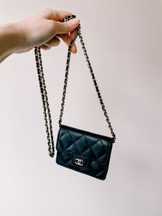 Chanel Wallet Chain, Chanel Small Flap Wallet, Chanel Card Holder With Chain, Chanel Wallet On Chain Outfit, Chanel Mini Wallet, Chanel Bag Small, Wallet On Chain Outfit, Wallet On Chain Chanel, Chanel Small Wallet
