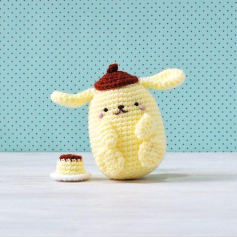 Pompompurin has a talent for napping and can make friends with anyone. Try this crochet craft and make yourself the sweetest Pompompurin friend!You can find more crochet crafts like this from The Hello Kitty Crochet: Supercute Amigu... Amigurumi Patterns, Pompompurin Crochet, Crochet Totoro, Hello Kitty Crochet, Crochet Fairy, Plushie Patterns, Kawaii Crochet, Fun Crochet Projects, Quick Crochet