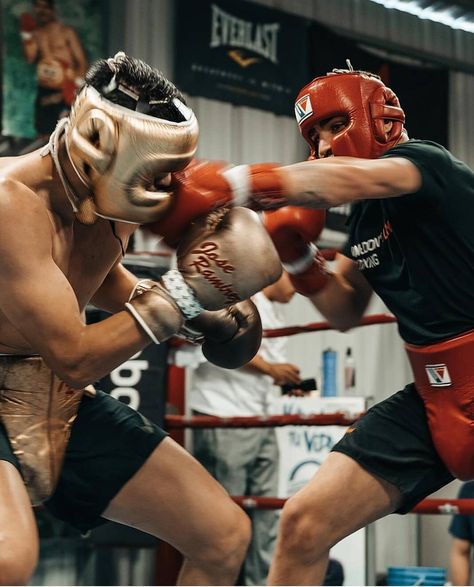 Boxing Astethic, Boxe Aesthetic, Boxing Pictures, Boxing Photography, Boxing Aesthetic, Boxing Photos, Boxer Workout, Boxing Sparring, Box Sport