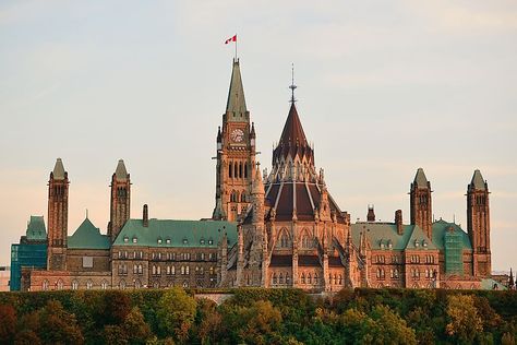 Ottawa Parliament, Neo Gothic Architecture, Ottawa River, Study In Canada, Canada Eh, Ottawa Canada, Ottawa Ontario, Beautiful Castles, Gothic Architecture