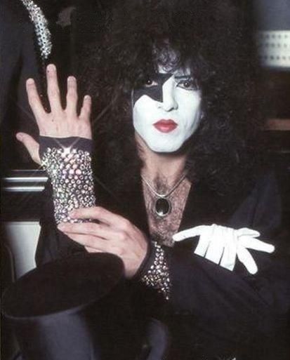 Banda Kiss, Kiss Costume, Eric Singer, Vinnie Vincent, Kiss Images, Engagement Events, Eric Carr, Vintage Kiss, Peter Criss