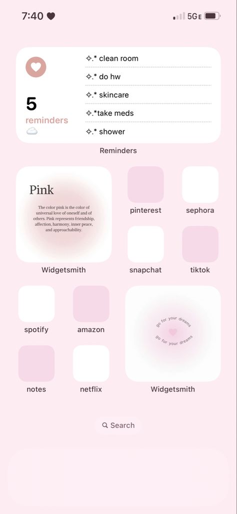 Cute Iphone Ideas Homescreen, Pink And White Iphone Layout, Pink Phone Inspiration, Pink Ios Aesthetic Homescreen, Cute Home Screen Ideas Iphone, Pale Pink Lockscreen, Girly Widget Iphone Ideas, Iphone Phone Layout, Minimalist Iphone Layout Pink