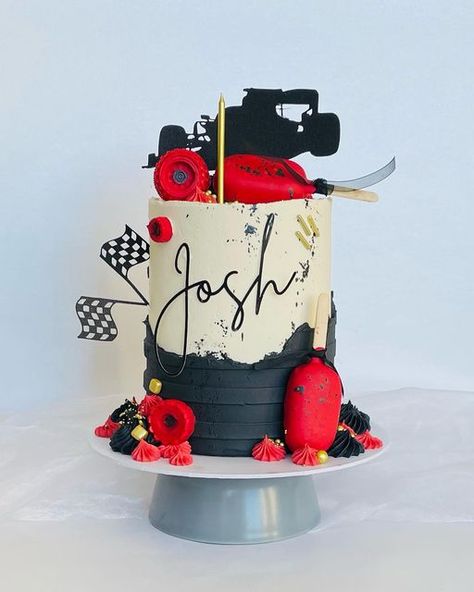 Racing Cakes For Men, Formula 1 Cake Ideas, Formula One Birthday Cake, Race Car Themed Birthday Cake, Formula 1 Cakes For Men, Formula 1 Cake Birthdays, Pastel Formula 1, Car Theme Cake For Men, Formula 1 Birthday Cake