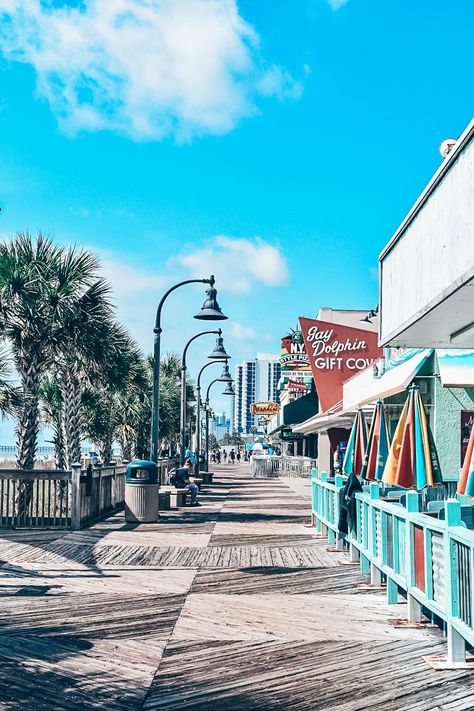 Myrtle Beach House, Summer Boardwalk Aesthetic, Beach Life Aesthetic Family, Myrtle Beach Instagram Pictures, Beach Town Pictures, Beach Boardwalk Aesthetic, Myrtle Beach Aesthetic, Preppy Beach Aesthetic, Boardwalk Aesthetic