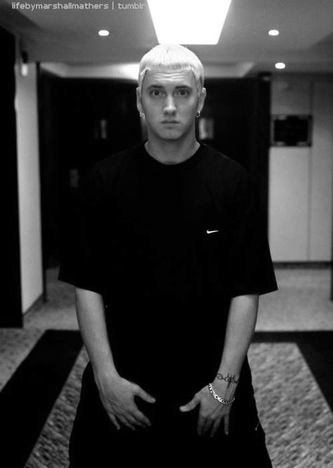 Eminem  1999 Eminem Smiling, Marshal Mathers, Shady Records, Eminem Songs, Eminem Wallpapers, 2000s Girl, Eminem Photos, Eminem Rap, Eminem Slim Shady