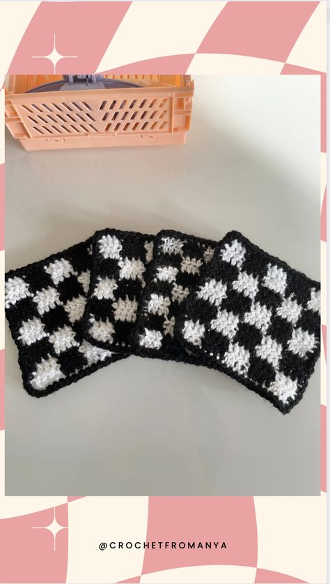 Checkered Crochet Coaster, Crochet Retro, Coasters Crochet, Home Decor Crochet, Decor Crochet, Aesthetic Crochet, Crochet Gift, Crochet Home Decor, Crochet Handmade