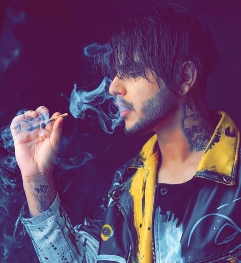 Dp smoker boy Smokers Boys Dp, Smoker Boy, Cute Couple Dp, Drawing People Faces, Best Pose For Photoshoot, Bff Photoshoot Poses, Cool Hairstyles For Men, Selfie Poses Instagram, Cute Couples Hugging