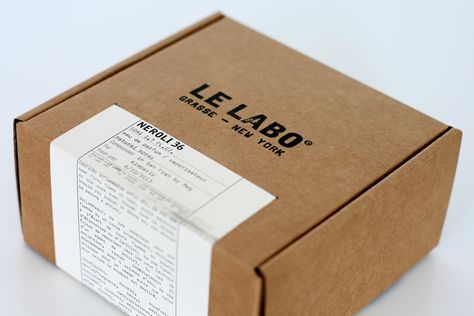 Le Labo Packaging Label Produk, Kraft Packaging, Eco Packaging, Perfume Packaging, Le Labo, Small Business Packaging, Box Packaging Design, Cardboard Packaging, Soap Packaging