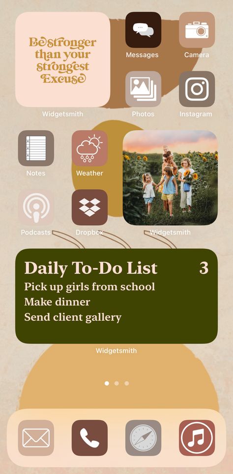 Organisation, Home Screen Layout Iphone Tutorial, School Home Screen Ideas, Organized Iphone Home Screen Ideas, To Do List Widget Iphone, How To Set Up Iphone Home Screen, Personalized Home Screen, How To Add A Widget To Your Home Screen, Ways To Organize Home Screen Iphone