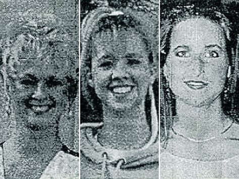 In 1992, two high school graduates and one of the teen's mothers vanished. They are known the Springfield Three and to this day their case remains unsolved. Unsolved Creepy Cases, Evil Magic, Unexplained Mysteries, Without A Trace, Missing People, Creepy Stuff, Real Monsters, American Teen, Army Rangers