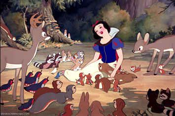 19 Things All Animal Lovers Can Relate To Disney Viejo, Snow White 1937, Sette Nani, New Cinderella, Snow White Disney, Disney Animated Movies, Disney Vintage, First Animation, Disney Songs