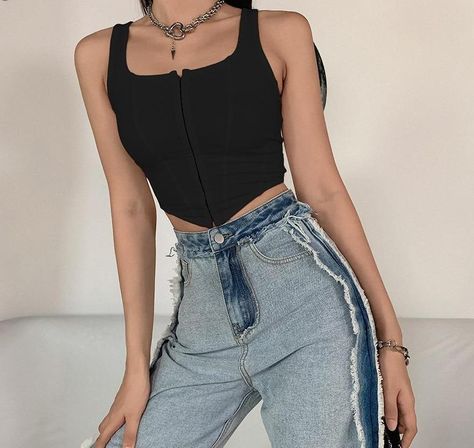 MELLIE CORSET STYLE TOP - The Look Edit Corset Fits, Corsets Fashion, Jumpsuit Men, Corset Style Tops, Top Streetwear, Y2k Outfits, Crop Top Sweater, Corset Style, New Instagram