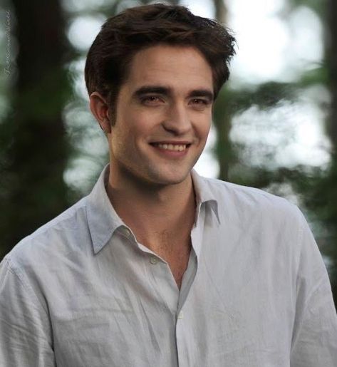 Edward Cullen Robert Pattinson, Robert Pattinson Twilight, Beau Film, Twilight Cast, Twilight Edward, Robert Douglas, Twilight Film, Edward Bella, Twilight Pictures