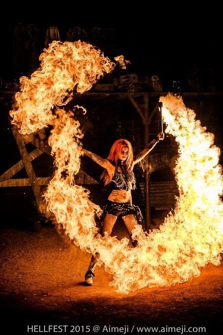 Bully Romance, Circus Aesthetic, Fire Breather, Dark Circus, Fire Dancer, Limp Bizkit, Fire Photography, Night Circus, Fire Element