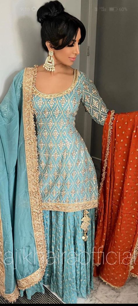 Traditional Suits For Women Indian, Suits For Women Indian Punjabi, Punjabi Suit Simple, Suits For Women Indian, Embroidered Sharara, Desi Wedding Dresses, Punjabi Fashion, Indian Bride Outfits, Lehnga Dress