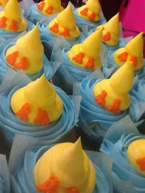 Super cute for a baby shower or duck birthday party theme Duck Bday Theme, Ducky First Birthday Party, Duck Theme Party Ideas, Duck Shower Theme, Second Birthday Duck Theme, Gender Reveal Ideas Duck Theme, Duckie Birthday Cake, Duck Duck Two Birthday, Rubber Duck 2nd Birthday Party