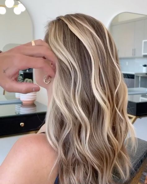 Fall Blonde Hair, Summer Blonde Hair, Brown Hair Inspo, Brunette Hair With Highlights, Brown Hair With Blonde Highlights, Dirty Blonde Hair, Blonde Hair Inspiration, Hair Done, Blonde Hair Looks