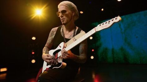 In the latest episode of The Kenny Aronoff Sessions, drum legend Kenny Aronoff in joined by John 5, virtuoso guitarist, and the man immortalized by fellow guitar legend, Slash, as “hands-down one of the most mind-blowing guitarists around.' Throughout this thoroughly engaging conversation, John shares his profound... John 5 Guitarist, Kd Lang, Rob Halford, Motley Crüe, Signature Guitar, John 5, Heavy Metal Rock, The Guild, Artist Signature