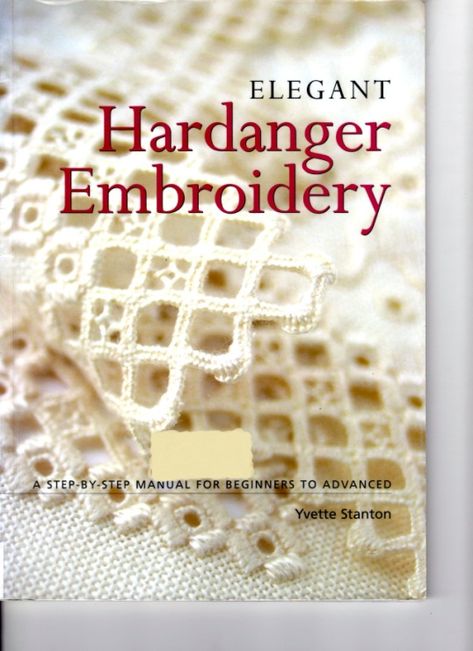 Crewel Embroidery, Crewel Embroidery Tutorial, Crewel Embroidery Kits, Beginner Books, Hardanger Embroidery, Embroidery Book, Types Of Embroidery, Japanese Crafts, What To Read