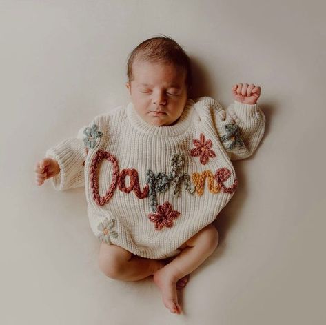 JoyBird Co on Instagram: "If this doesn’t just melt your heart 🥹 Photo from the talented photographer @jackiemcgearyphotog ! Happy Thanksgiving week friends! What are your plans? Check my stories for mine!" White Oversized Knit Sweater, Baby Name Sweater, Rainbow Baby Names, Stitch Sweaters, Name Sweater, Thanksgiving Week, Oversized Knit Sweater, Pull Bebe, Neutral Rainbow
