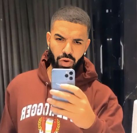 Drake, Drake Mirror Selfie, Mirror Mirror On The Wall, Mirror On The Wall, Mirror Pics, Mirror Mirror, Live For Yourself, The Wall, Instagram Profile