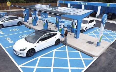 EV charging forecourt in UK محطة وقود, Car Wash Systems, Electric Charging Stations, Car Charging Stations, Electric Car Charger, Car Station, Ev Chargers, Electric Car Charging, Ev Charging Stations