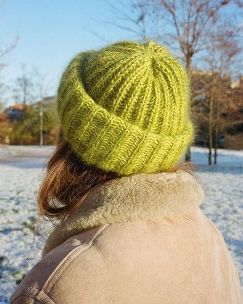 Mohair Beanie, Crochet Baby Hat, Mode Crochet, Crochet Tools, Hat Ideas, Beautiful Kitchen, Fall Fits, Winter Fits, Knitting And Crochet