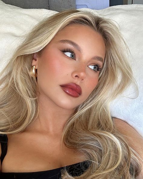 Brookelle Mckenzie, Elegantes Makeup, Maquillage On Fleek, Looks Kylie Jenner, Blonde Hair Brown Eyes, Blonde Hair Makeup, Formal Makeup, Red Lip Makeup, Makeup For Blondes