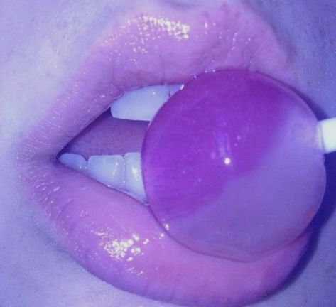 Pastel Lips, Hot Pink Lipsticks, Hide Dark Circles, Hot Pink Lips, Natural Blush, Make Up Videos, Pink Lip Gloss, Trendy Nail Art, Trendy Makeup
