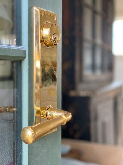 close up of the unlacquered brass door handle called the Emtek Quincy with Merrimac handle San Juan, White Oak Front Doors, Gold Door Handles, Unlacquered Brass Hardware, Brass Door Hardware, Exterior Door Hardware, Sliding Door System, Emtek Door Hardware, Front Door Hardware