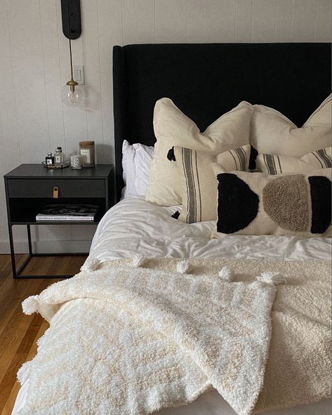 Modern bedroom, black and white bedroom, neutral bedroom, neutral home decor, modern home decor, scandinavian home decor, home styling Beige And Black Bedroom, Black Headboard Bedroom, White And Beige Bedroom, Beige Bedroom Decor, Black White Bedrooms, Bedroom Neutral, Chambre Inspo, Black Bedroom Decor, Beige Room