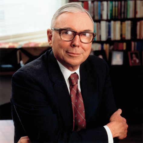 Charlie Munger was Vice Chairman of Berkshire Hathaway and Warren Buffett's closest business partner. Before he died at age 99, he shared three "basic rules" that drove his success in life — and they can help any young person today. Charlie Munger, Career Decisions, Authority Figures, Daily Action, Harvard Law, Warren Buffet, Harvard Law School, Success In Life, Dream Book