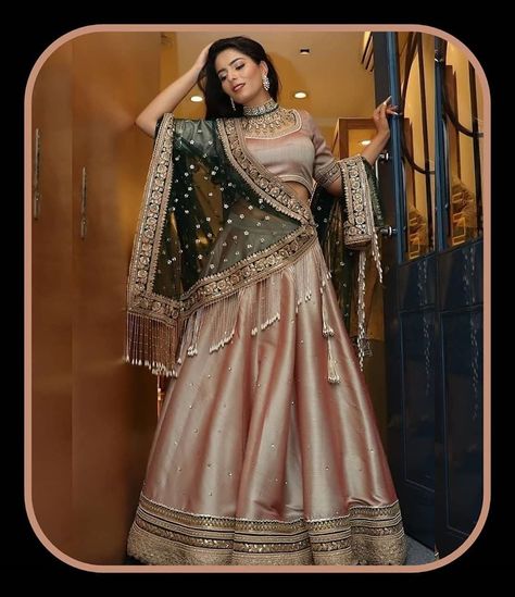 Shipping Worldwide. Fabric - Raw Silk. Work - Sequins, Zari and Lace. Dupatta - Soft net with scattered butties, tassels and lace. *Custom made outfit, can be made in any color of your choice. For price, orders & other information DM or What's App on +91 9930089059 Happy Shopping☺. Simple Lehenga, Lehenga Saree Design, Lehenga Designs Simple, Indian Outfits Lehenga, Wedding Lehenga Designs, Indian Bride Outfits, Lehnga Designs, Traditional Indian Dress, Indian Dresses Traditional