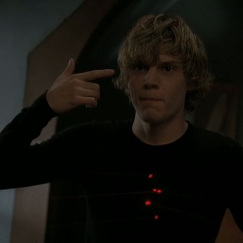 Evan Peters, Tate Ahs, Evan Peters American Horror Story, Tate And Violet, American Horror Story 3, Tate Langdon, Film Serie, American Horror, Horror Stories