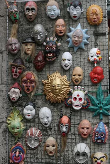 Easy Paper Mache, Spirit Goddess, Mascara Papel Mache, Paper Mache Masks, Paper Head, Paper Mache Diy, Paper Mache Projects, Paper Mache Mask, Making Paper Mache