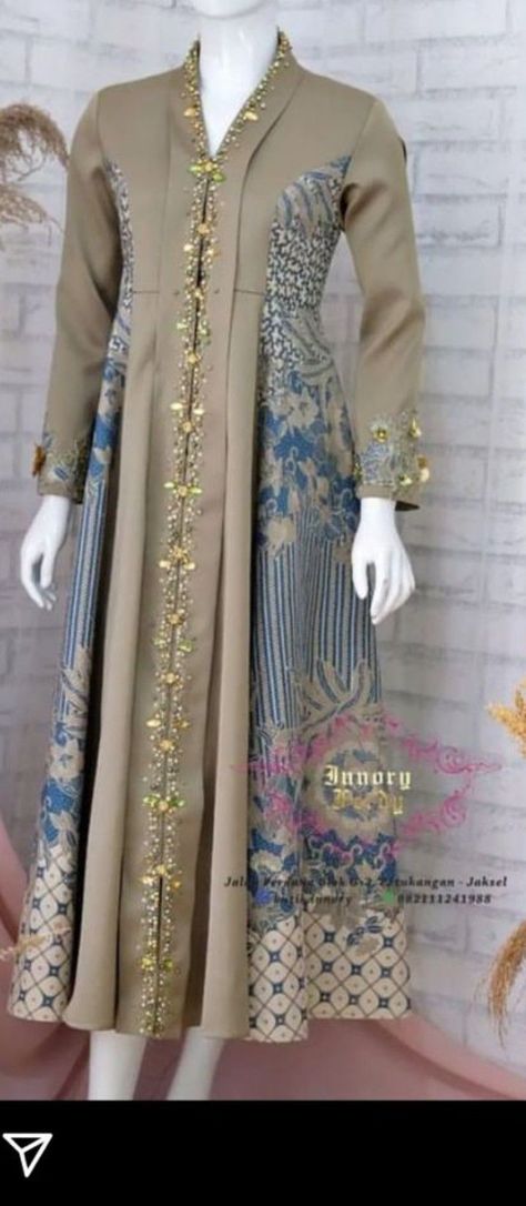 [PaidAd] 53 Hot Muslim Fashion Dress Modern Tips To Try Out #muslimfashiondressmodern Couture, Amigurumi Patterns, Batik Modern Fashion Style, Reka Bentuk Blaus, Muslim Fashion Dress Modern, Dress Batik Modern, Dress Batik Kombinasi, Model Dress Batik, Mode Batik