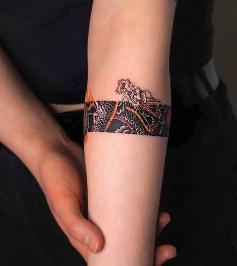 Best Armband Tattoos For Men, Anime Band Tattoo Designs, Arm Band Tattoo Japanese, Armband Pattern Tattoo, Black Cuff Tattoo, Asian Band Tattoo, Dragon Armband Tattoo Design, Anime Armband Tattoo, Anime Arm Band Tattoo