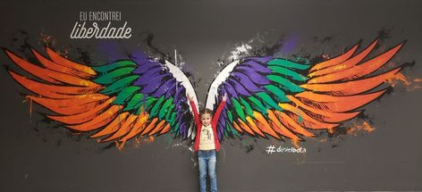 5x2 painting - Google Search Wings On Wall, Angel Wings Graffiti, Angel Template, Drawing Wings, Wall Drawing Ideas, Moment Drawing, Wings Wall Art, Painting On Wall, Wings Artwork