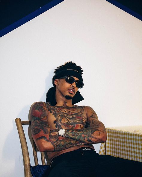 August Alsina Wallpaper, Wattpad Characters, Room Pics, Tory Lanez, August Alsina, Rapper Quotes, All Jokes, Megan Thee Stallion, Rap Aesthetic