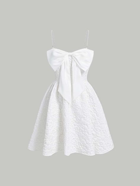 White Dress Party Outfit, White Short Dress Outfit, All White Party Dress, White Dress Aesthetic, White Dress Cute, White Party Dress, Pretty White Dresses, White Dresses Graduation, Cute White Dress