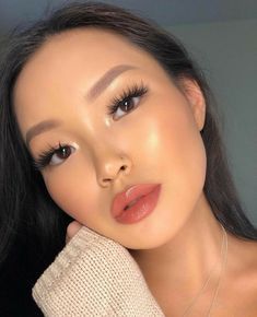 Make Up Flawless Natural Looks, Stars Nails, Natural Summer Makeup, Heavy Makeup, Formal Makeup, Natural Glowy Makeup, Pinterest Makeup, Natural Makeup Tutorial, Perfect Brows