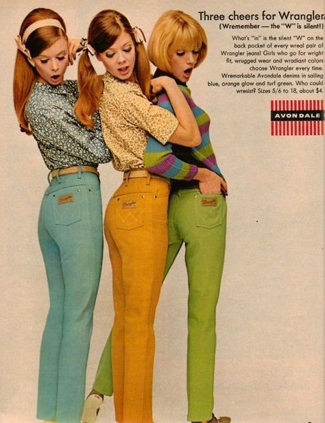 1960s Jeans, Late 60s Fashion, 70s Mode, Style Année 70, Style Année 60, 1960 Fashion, Outfit 2020, 60s 70s Fashion, 60s And 70s Fashion