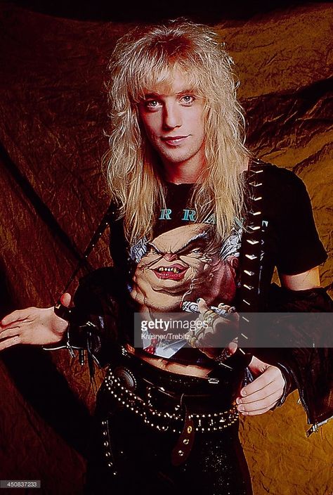 Singer Jani Lane of the rock band Warrant, circa 1980-1985. Warrant Band 80s, Mens Shag, 1980 Hair, Warrant Band, 80s Rock Band, Jani Lane, Woodland Hills California, 80s Hair Metal, 80s Heavy Metal