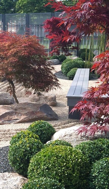 Garden With Rocks, Backyard Zen Garden Ideas, Backyard Zen Garden, Japanese Rock Garden, Japanese Style Garden, Small Japanese Garden, Japanese Garden Landscape, Zen Garden Design, Japan Garden